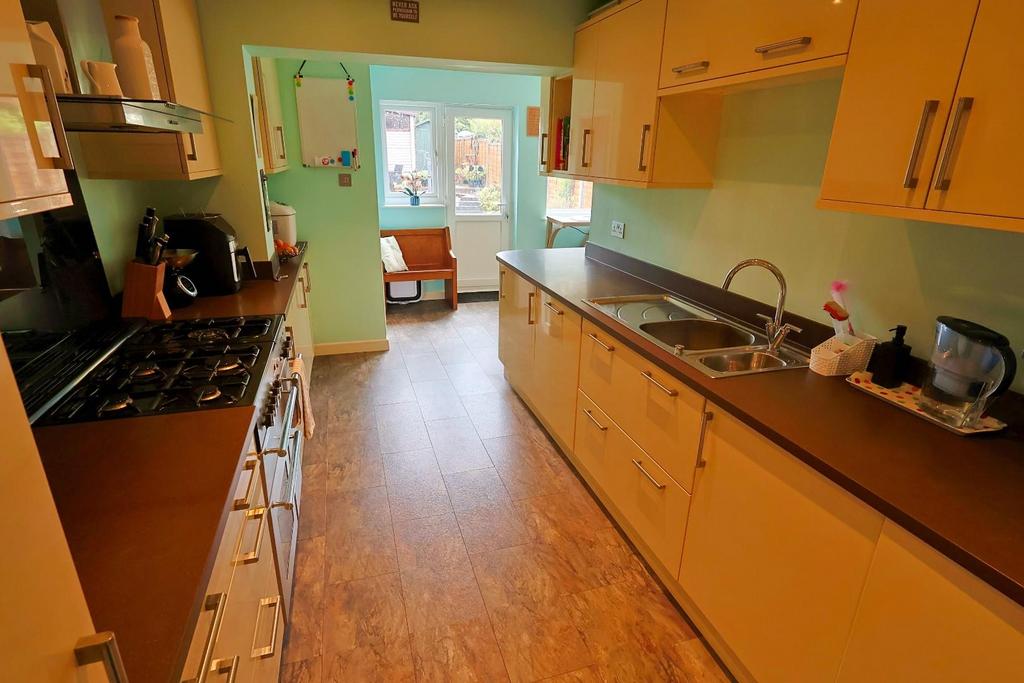 Kitchen diner