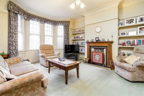 undefined, Heath Park Avenue, Heath, Cardiff, CF14