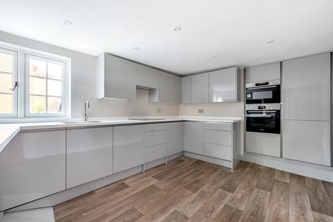 3 bedroom flat for sale, Wharf Street, Surrey GU7