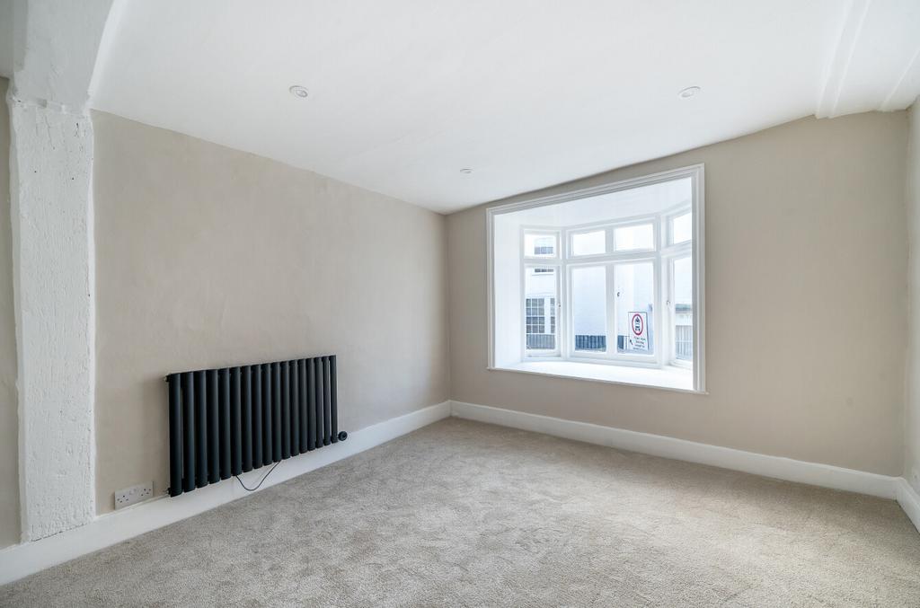 1382996-20-691f06...