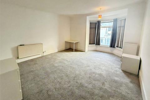 3 bedroom terraced house to rent, Margate Road, Hampshire PO5