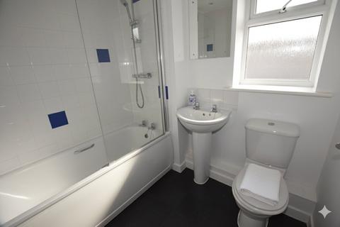 2 bedroom maisonette to rent, Wood Leys, Essex CM1