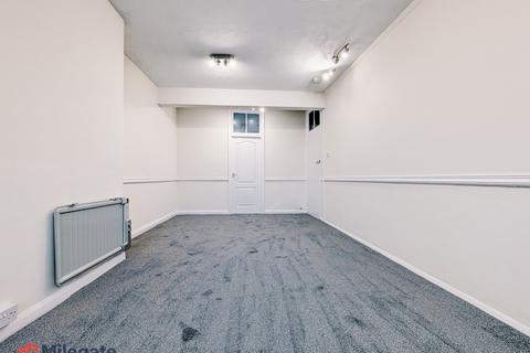 undefined, Uxbridge Road, Uxbridge UB10