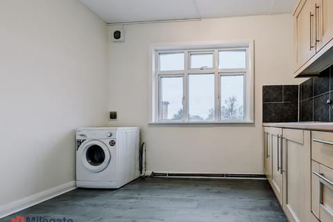 undefined, Uxbridge Road, Uxbridge UB10