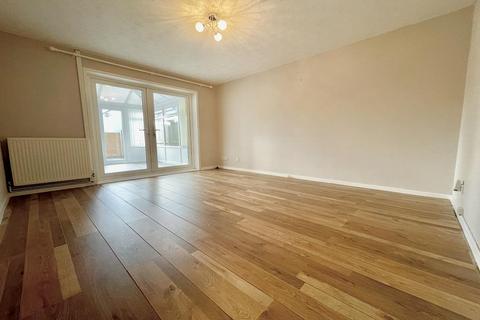 2 bedroom terraced house for sale, Cedar Close, Callington