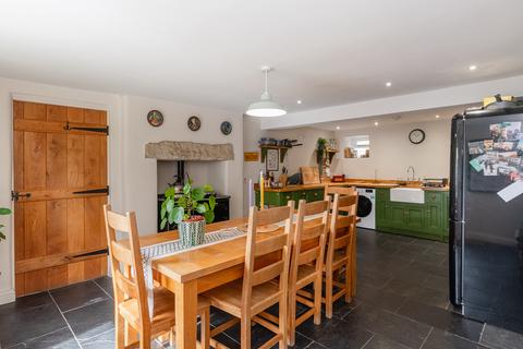 undefined, Long Preston BD23