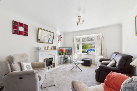 3 bedroom detached house for sale, Denham Way, Maple Cross, Rickmansworth, WD3 9SP