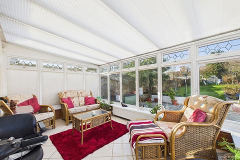 3 bedroom detached house for sale, Denham Way, Maple Cross, Rickmansworth, WD3 9SP
