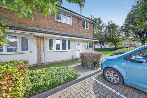 undefined, Avondale Mews, Kettering NN16