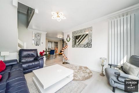 undefined, Solway, Tilbury, RM18