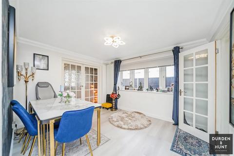 undefined, Solway, Tilbury, RM18