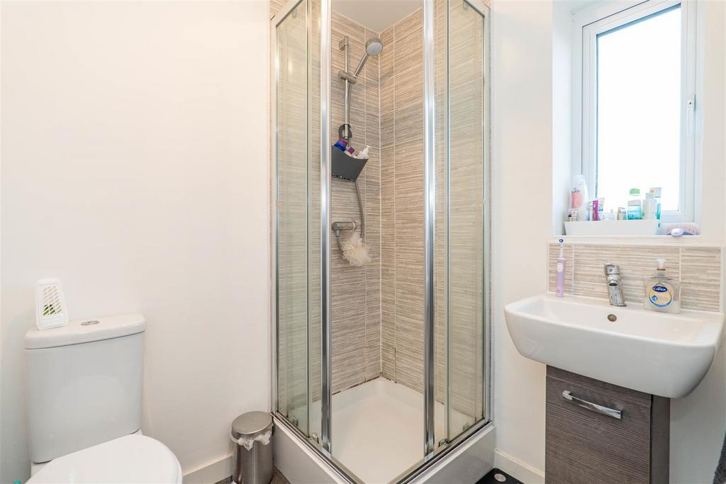 Master Bedroom Ensuite