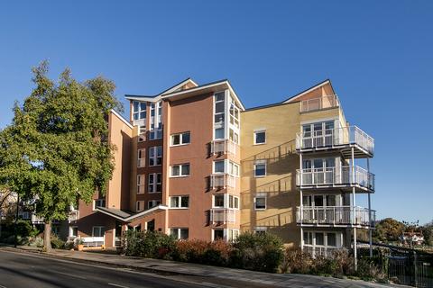 undefined, Teddington Riverside