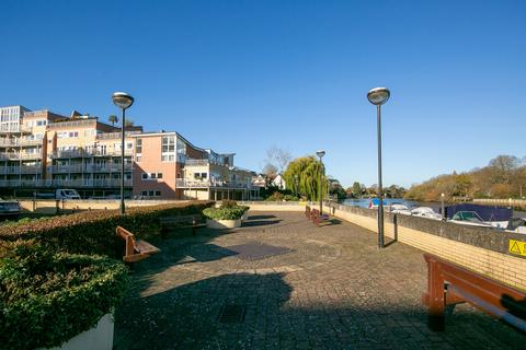 undefined, Teddington Riverside