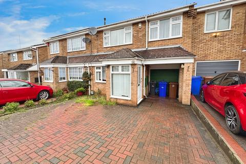 Kestrel Way, Winshill, Burton-on-Trent, DE15