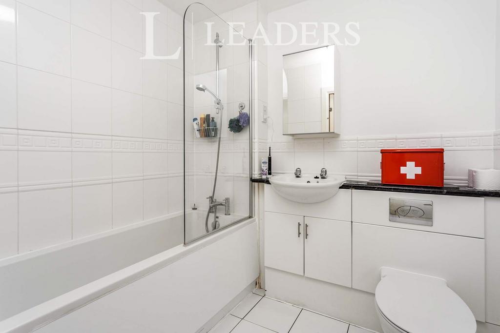 Family bathroom