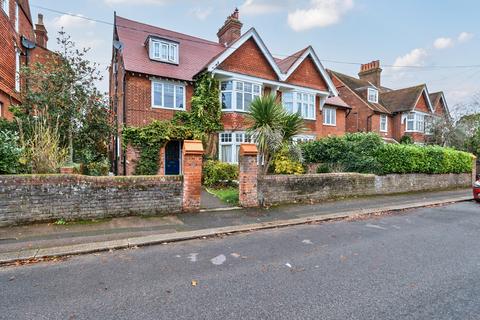 Smoke Lane, Surrey RH2