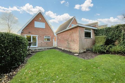 2 bedroom detached house for sale, Belvoir Avenue, Stoke-On-Trent, ST4