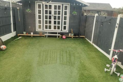 undefined, Valence Wood Road, Dagenham RM8