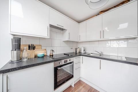 1 bedroom flat to rent, Munster Road, London, SW6