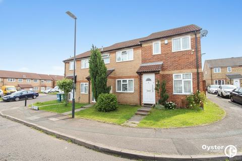 3 bedroom terraced house to rent, Martock Close, Harrow, HA3