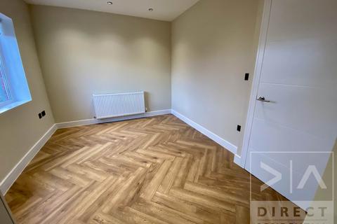 undefined, East Street, Epsom KT17
