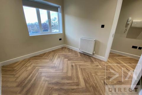 undefined, East Street, Epsom KT17