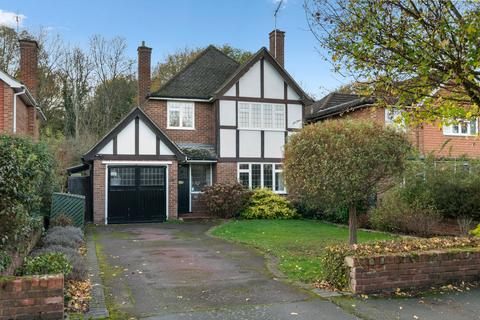 3 bedroom detached house for sale, Heathside, Esher, KT10