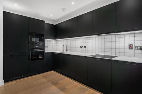 2 bedroom apartment to rent, Poplar High Street, London, E14