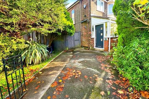 3 bedroom semi-detached house for sale, Observatory Road, Lancashire BB2