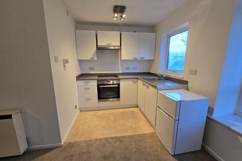 Studio to rent, Rednal Mill Drive, Rednal, Birmingham, B45