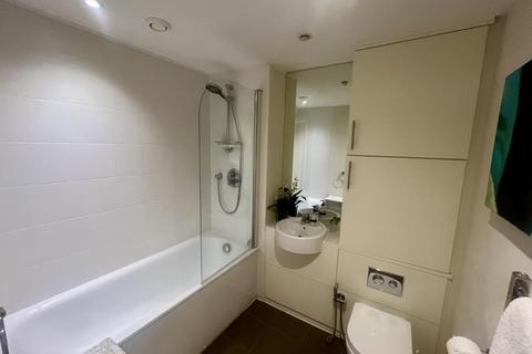 2 bedroom apartment to rent, Church Street East,  Woking,  GU21