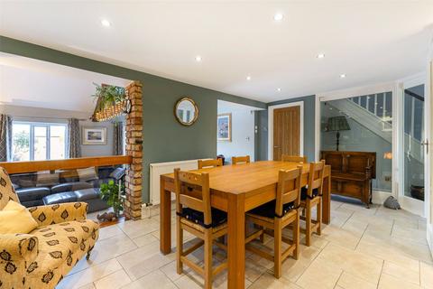 4 bedroom terraced house for sale, 4 Oak Farm, Haughton, Tarporley, Cheshire, CW6
