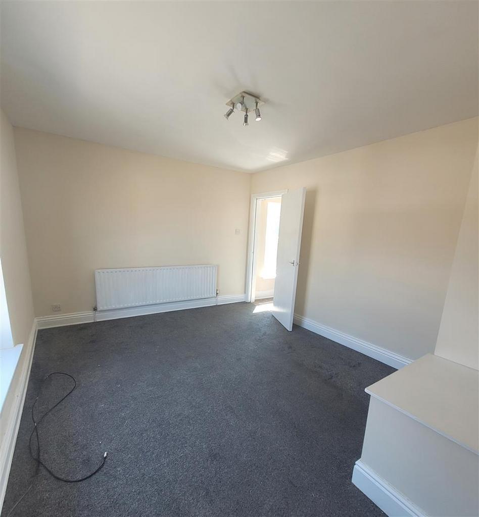 Living Room1.jpg