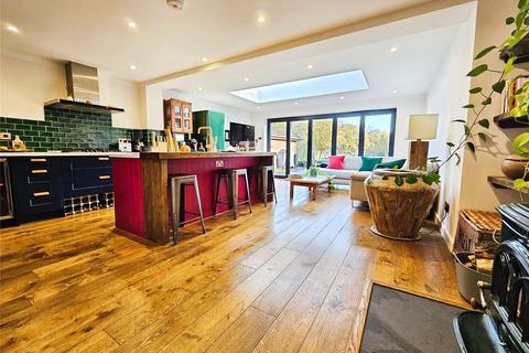 undefined, Barley Mow Close, Winchfield, Hook