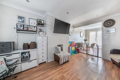 undefined, Settington Avenue, Chatham, Kent