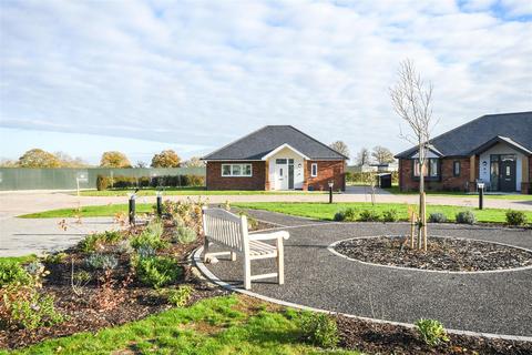 1 bedroom detached bungalow for sale, The Lea & The Roding Burnham Waters, Maldon Road, Burnham-On-Crouch
