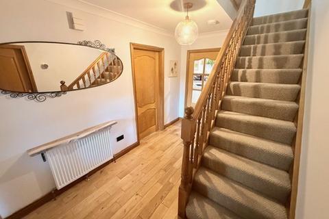 5 bedroom detached house for sale, Henge Gardens, Glenrothes, KY7