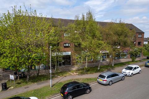 undefined, Elm Court, Aylesbury HP21