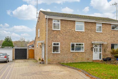 undefined, Ash Close, Crawley RH10