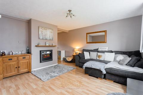 undefined, Ash Close, Crawley RH10