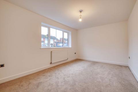 undefined, Hoopers Lane, Astwood Bank, B96