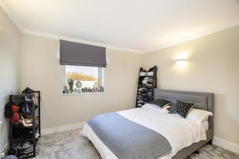 3 bedroom apartment for sale, Consort Rise House, 199-203 Buckingham Palace Rd, Belgravia, Westminster, London, SW1W