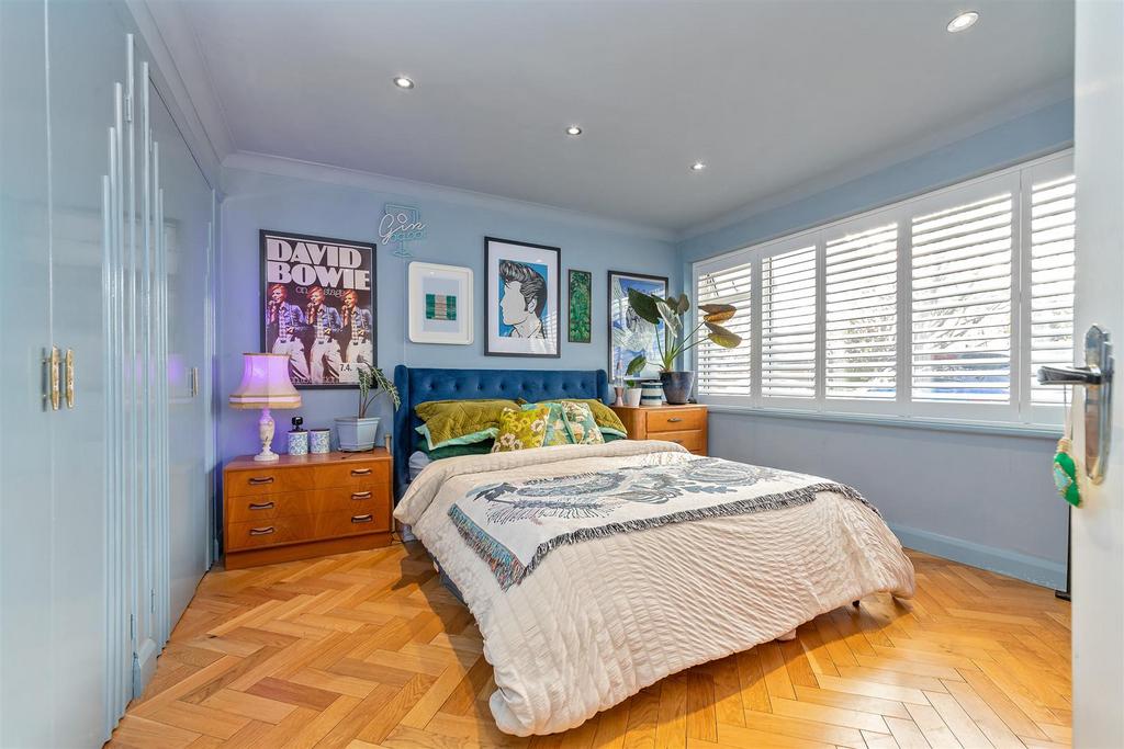 37 Colney Heath Lane-38.jpg