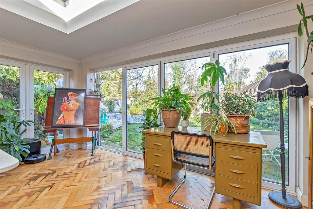 37 Colney Heath Lane-37.jpg