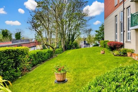 undefined, Hamlet Court Road, Westcliff-on-sea, SS0 7