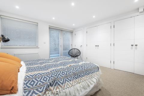Elm Grove, Wimbledon, London, SW19