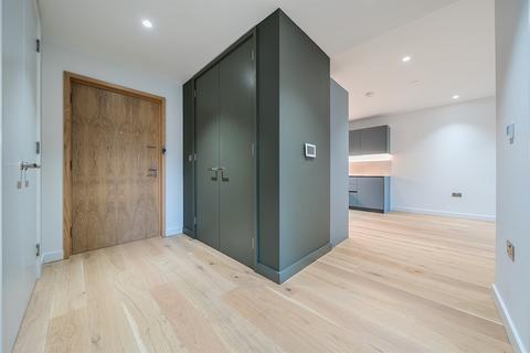 undefined, Peninsula Gardens, Mabyn Lane, Lower Riverside, Greenwich Peninsula, SE10