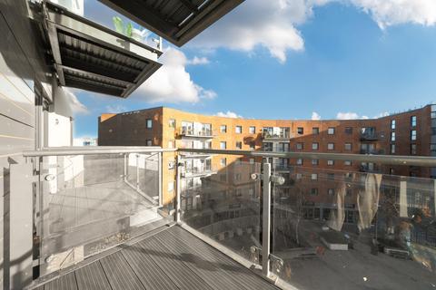 undefined, Centenary Plaza, Southampton, Hampshire