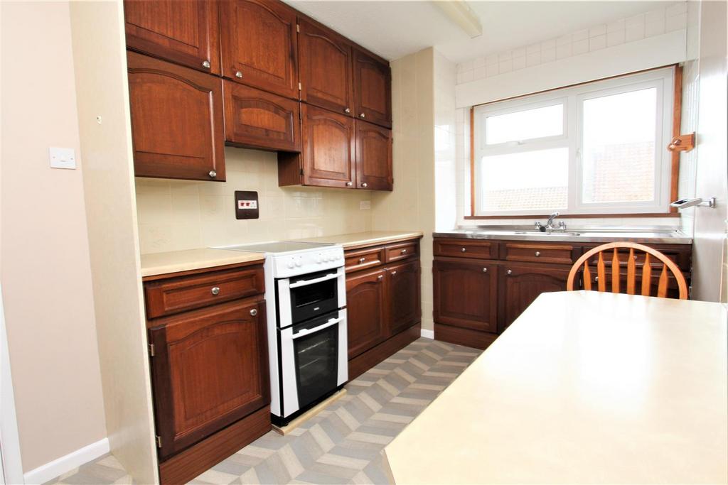 IMG 0123 - Kitchen.1.jpg